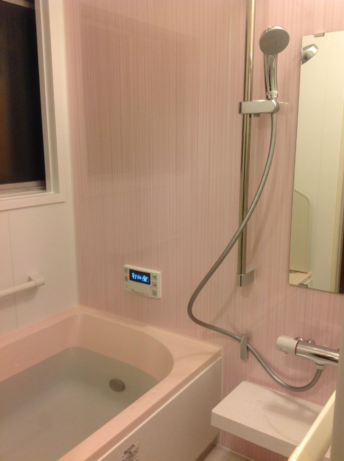 東京都　北区　浴室リフォーム　給湯器交換　完成