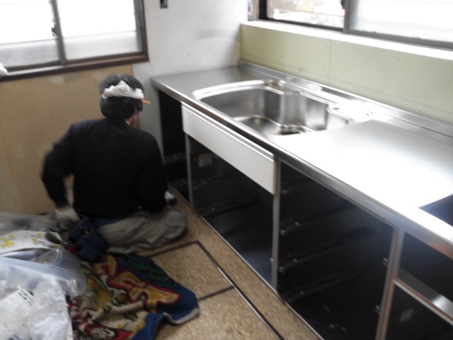 キッチンを取り付けて頂いた施工業者様も親子で仕事をされとても
丁寧でした。
